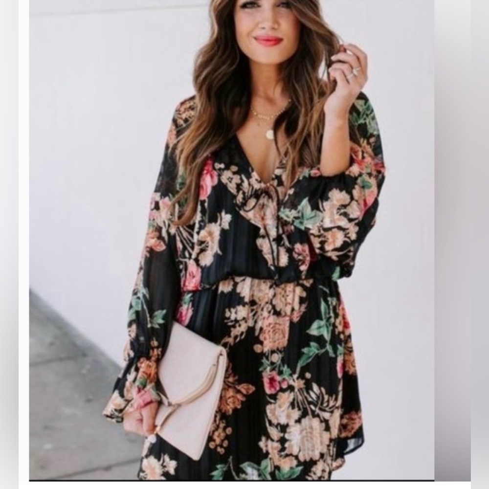 Vici Black Floral Long Sleeve Dress